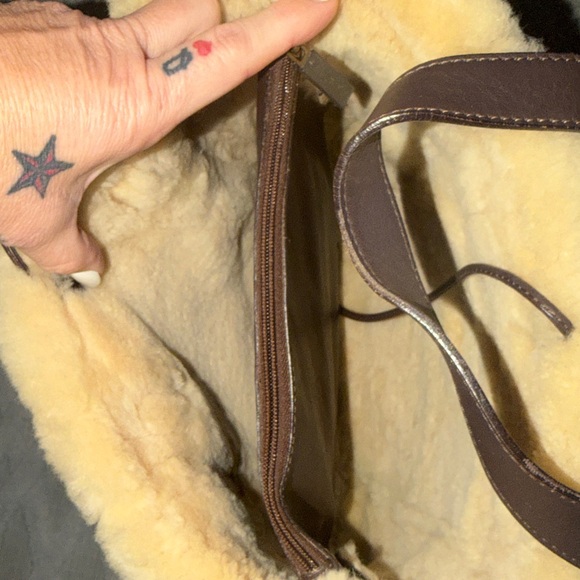 UGG Purse - Picture 13 of 17